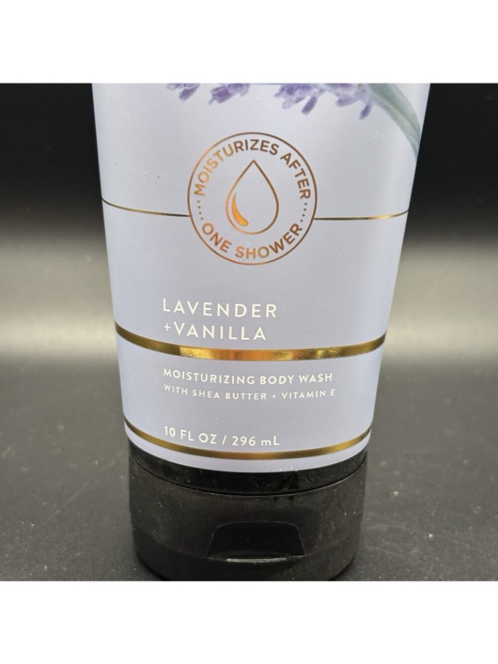 Bath & Body Works Moisturizing Body Wash Lavender Vanilla Aromatherapy 10 oz - Picture 5 of 15